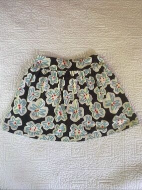 Hanna Andersson Navy Blue Skort with White and Light Blue Floral Print